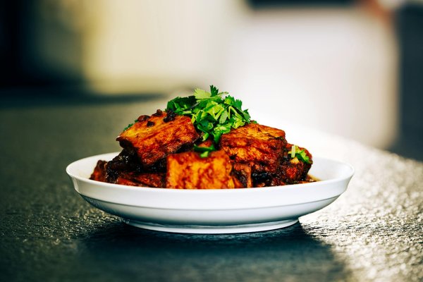 How can you integrate indoor plants into UK home decor?