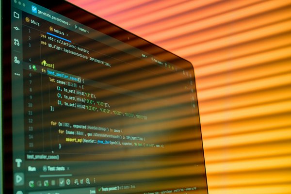 What are the best tips for creating a mouth-watering sticky toffee pudding?